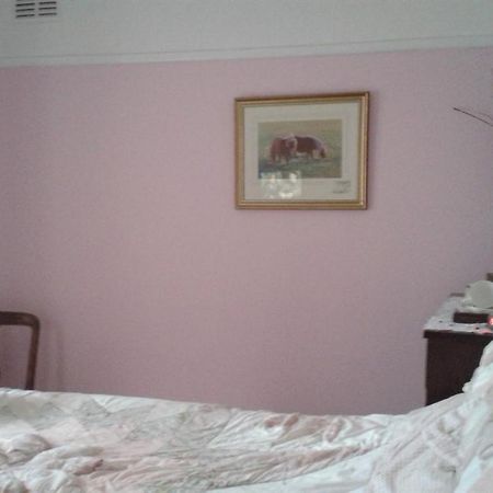 Ebborways Farm Bed And Breakfast Priddy Rom bilde